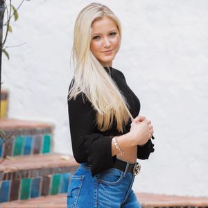 Meet your Posher, Ashley